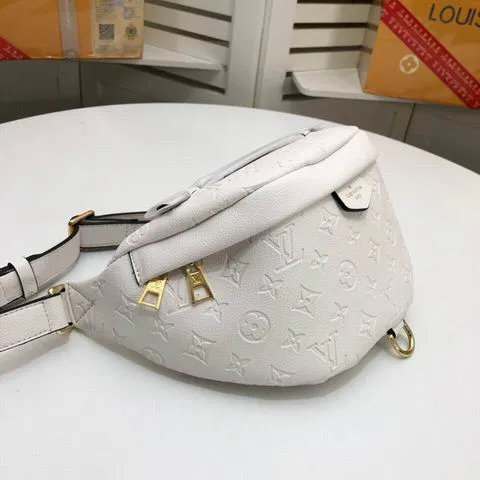 Luxury Bags Elite Carryalls — image 3