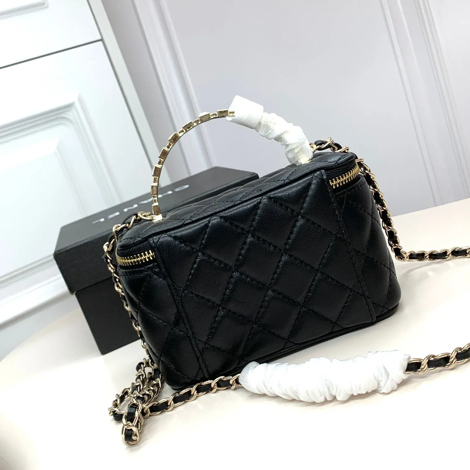 Luxury Bags Elite Carryalls — image 3