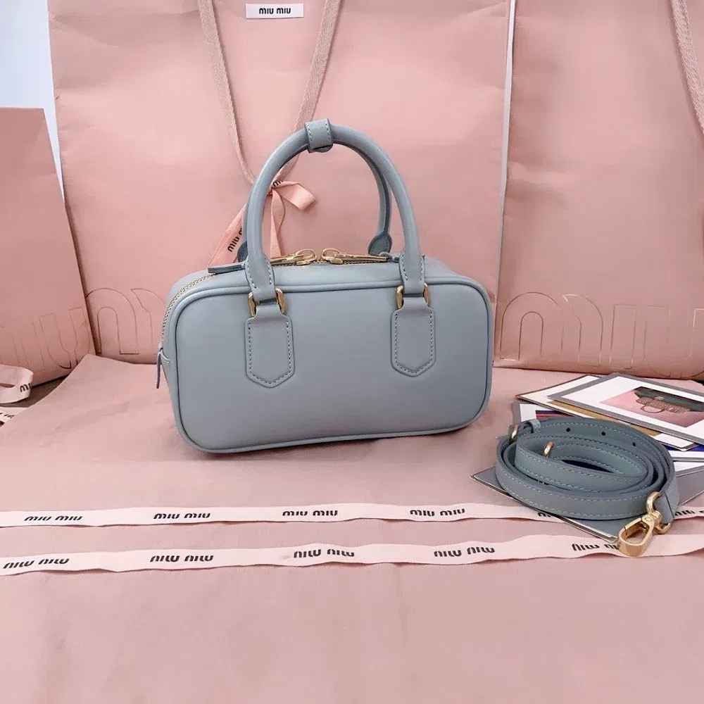 Luxury Bags Miun Miun Luxury Bag --122226 — image 3