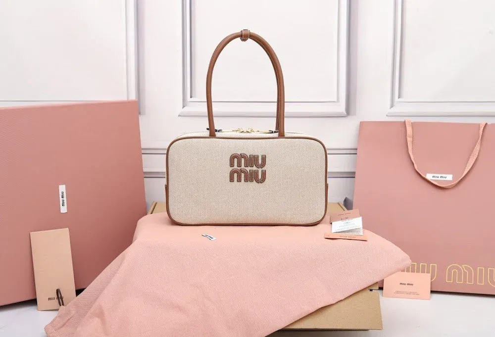 Luxury Bags Miun Miun Luxury Bag --122277