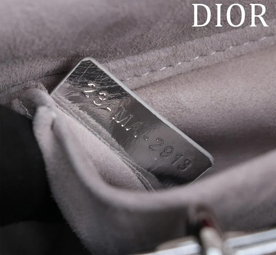 Luxury Bags - DESIGNER BAGS FOR WOMEN - AFFORDABLE LUXURY BAGS - 18923