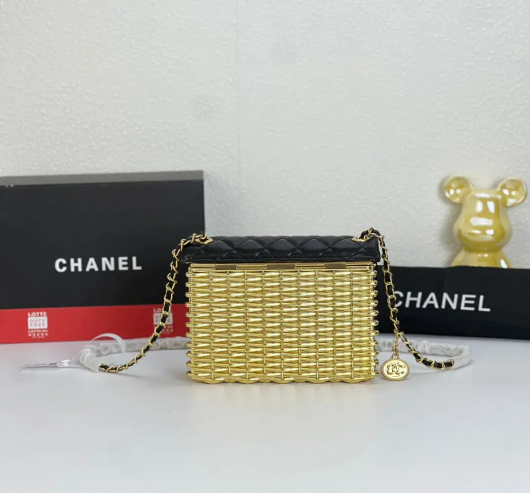 Luxury Bags Elite Carryalls — image 2