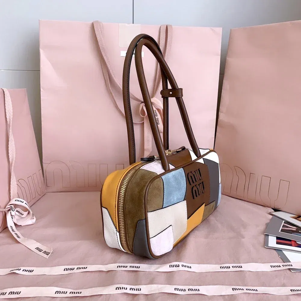 Luxury Bags Miun Miun Luxury Bag --122557 — image 2
