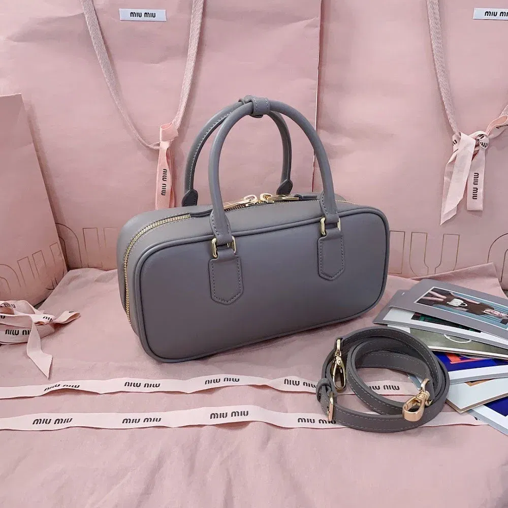 Luxury Bags Miun Miun Luxury Bag --122298 — image 3