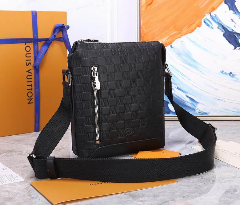 Luxury Bags Elite Carryalls — image 3