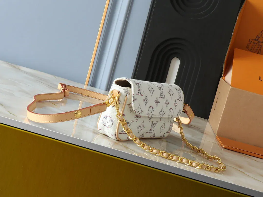Luxury Bags Elite Carryalls — image 2