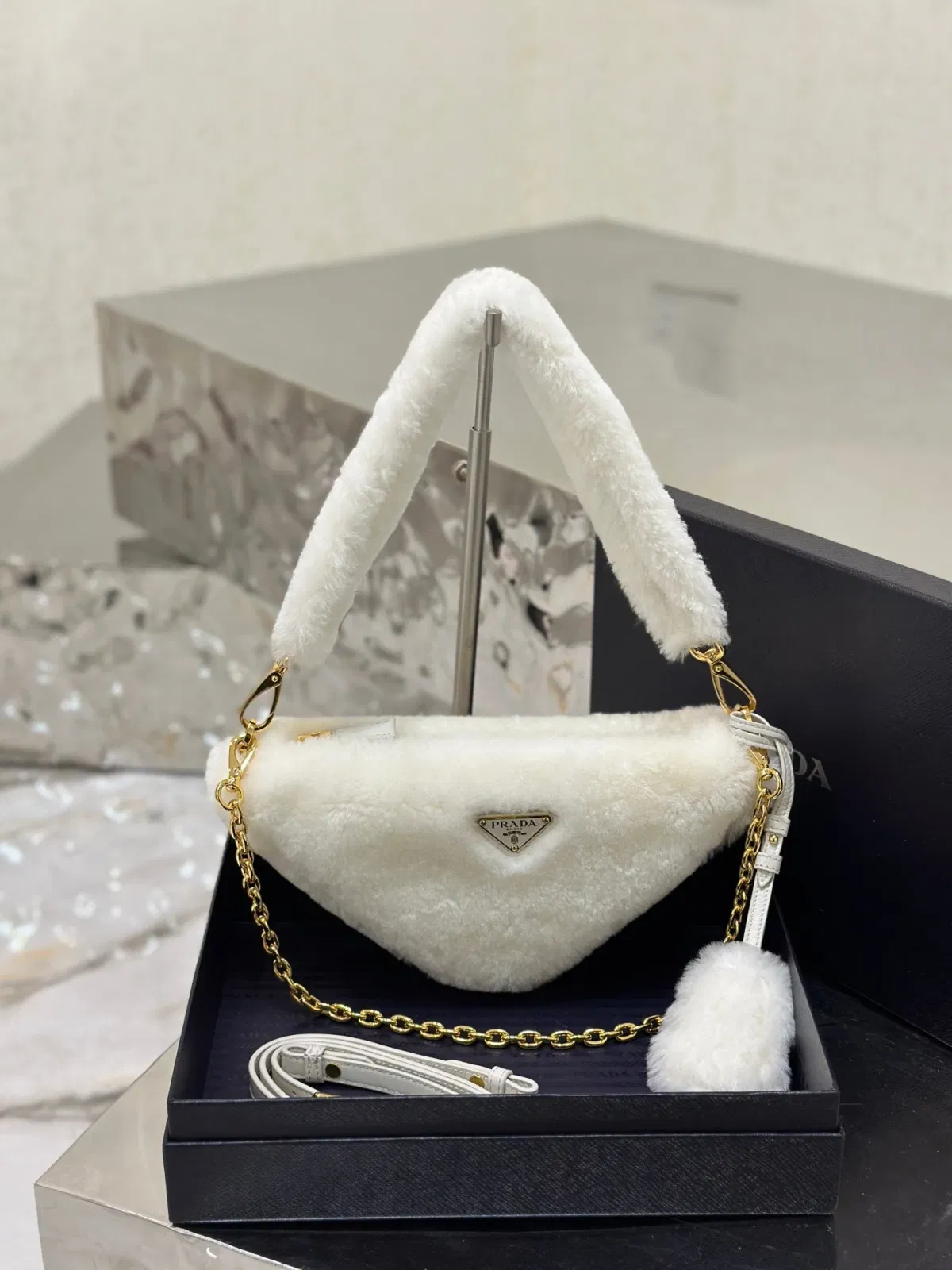 Luxury Bags - Premium Luxury Goods and Accessories - AFFORDABLE LUXURY BAGS - 13765 — image 4