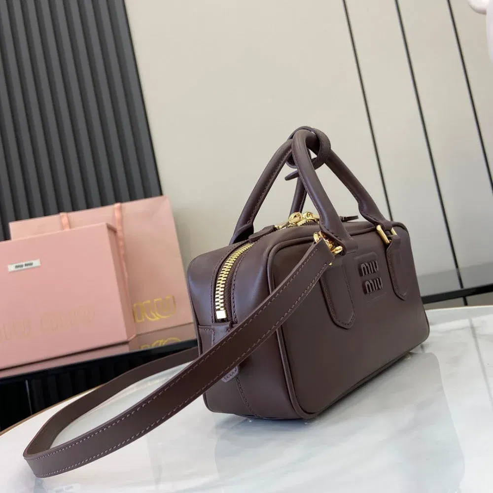 Luxury Bags Miun Miun Luxury Bag --122186 — image 2
