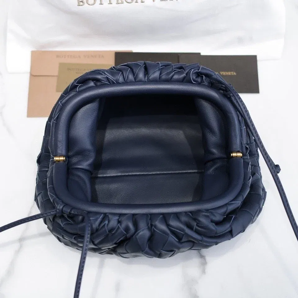 new-designer-premium-bags-nm21137 — image 4