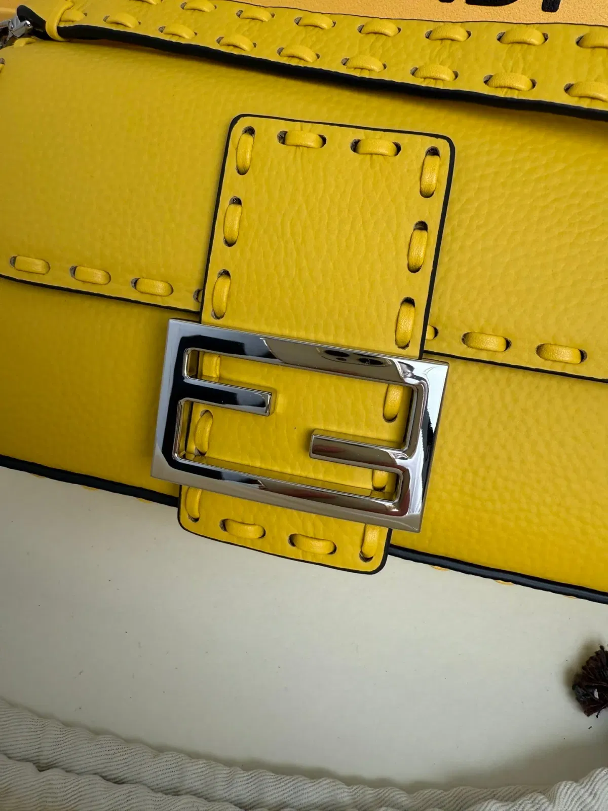 Luxury Bags - Premium Luxury Goods and Accessories - AFFORDABLE LUXURY BAGS - 19109 — image 4