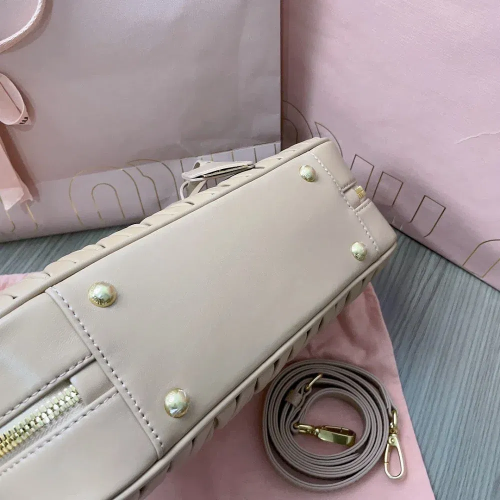 Luxury Bags Miun Miun Luxury Bag --122387 — image 4