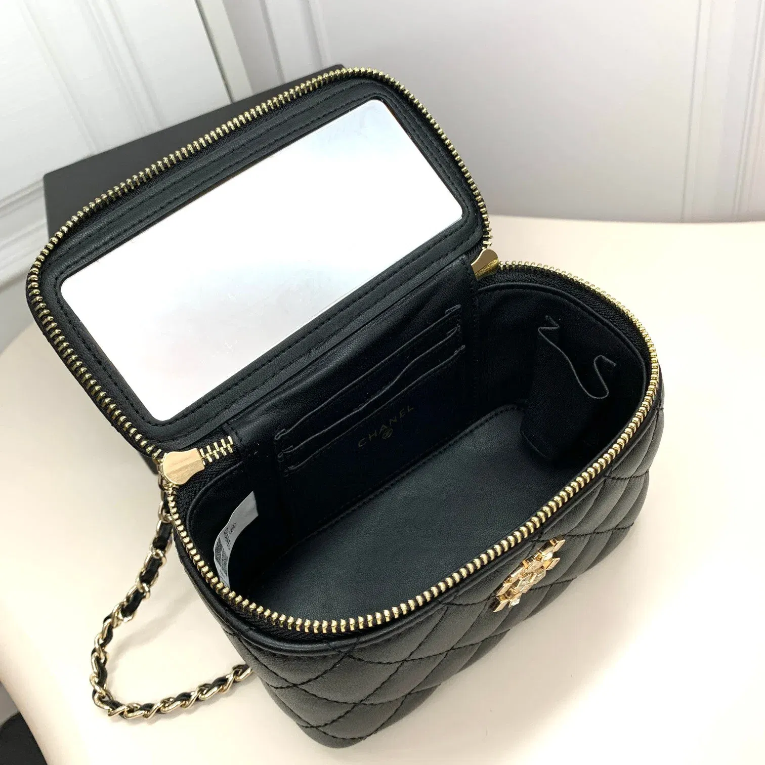 Luxury Bags Elite Carryalls — image 5