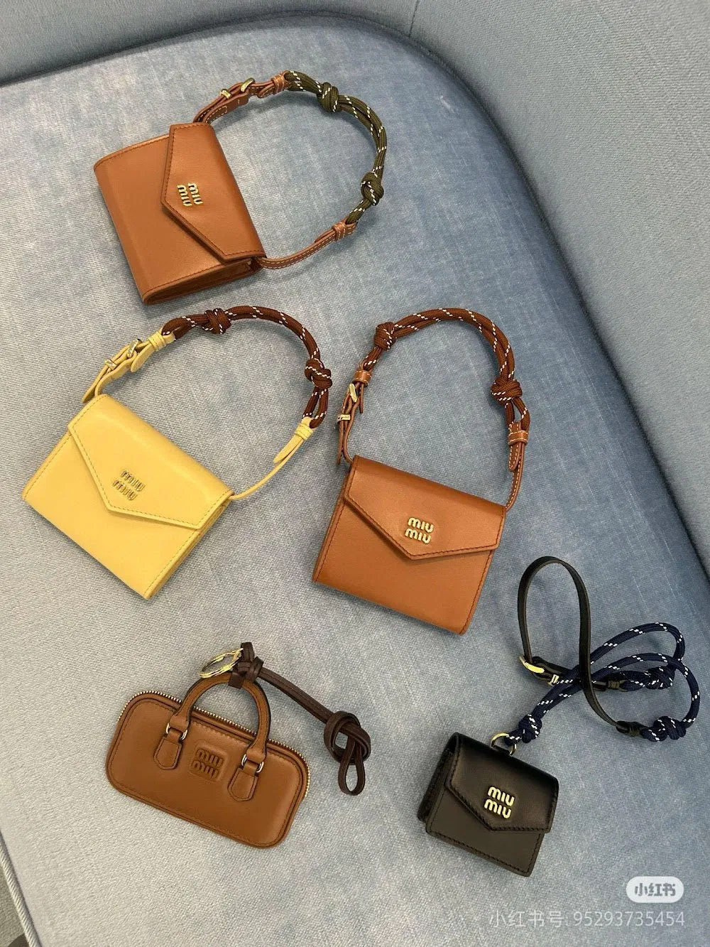 Luxury Bags Miun Miun Luxury Bag --122144 — image 2