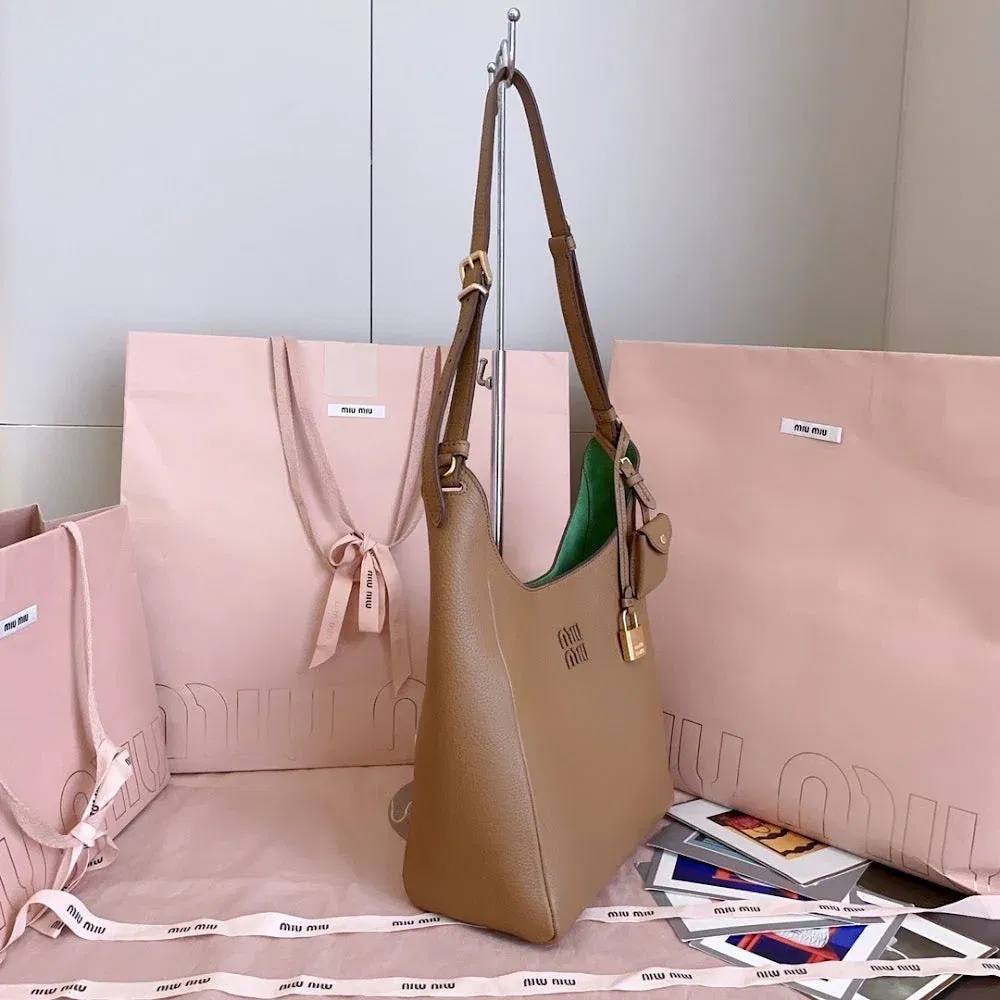 Luxury Bags Miun Miun Luxury Bag --122548 — image 2