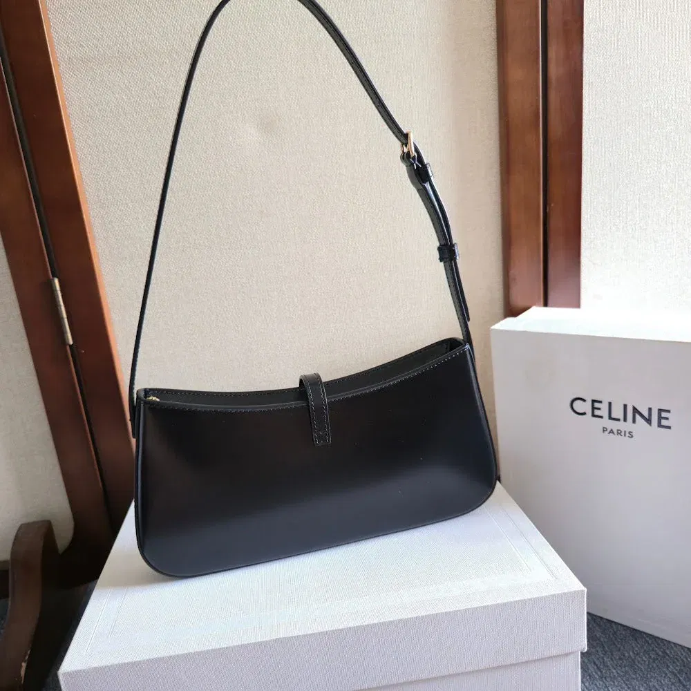 Luxury Bags Celine Luxury Bag --112210 — image 3