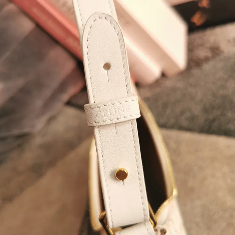 Luxury Bags Celine Luxury Bag --111970 — image 9