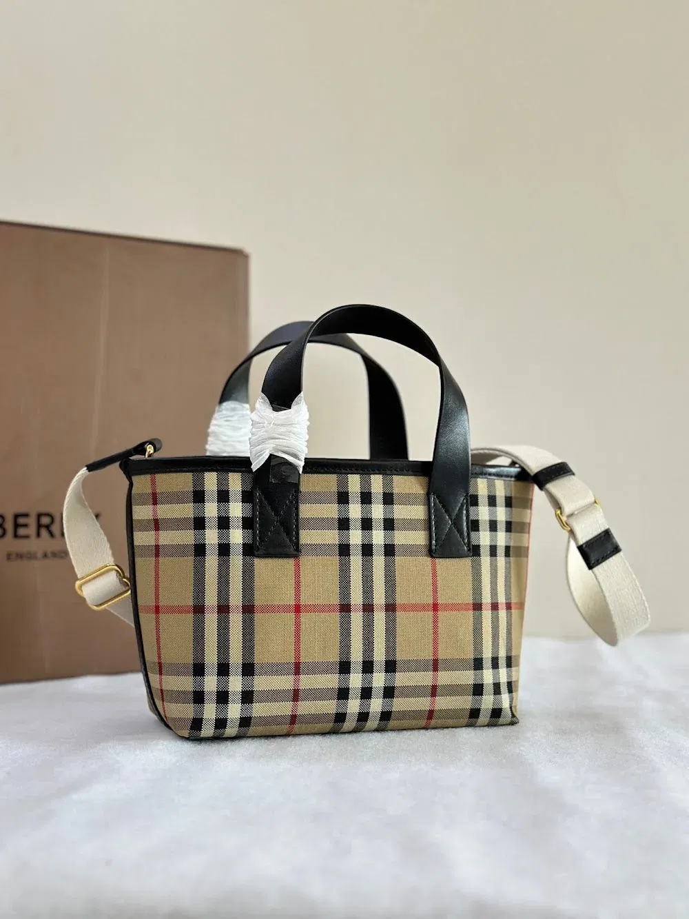 new-designer-premium-bags-nm20893 — image 6