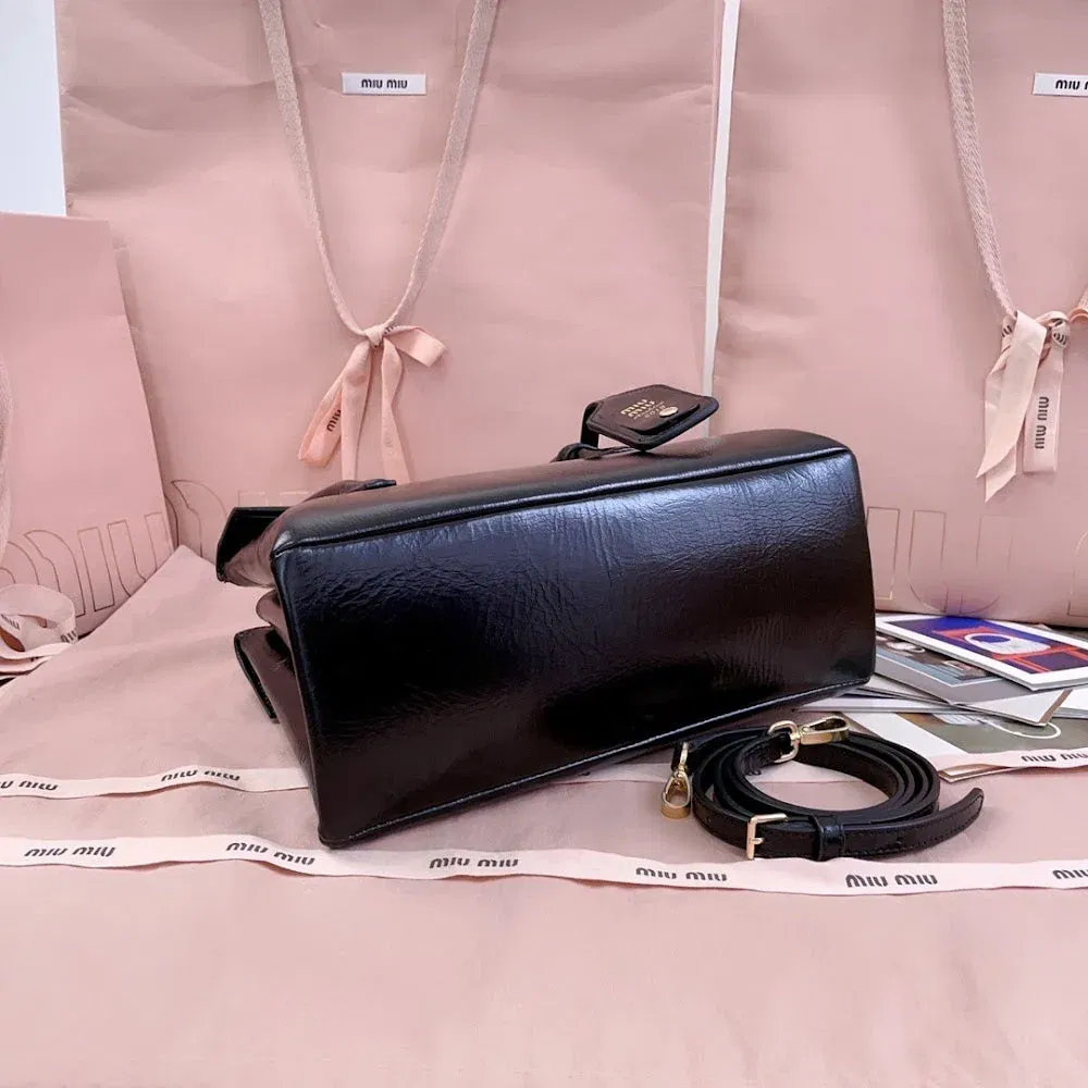 Luxury Bags Miun Miun Luxury Bag --122279 — image 4