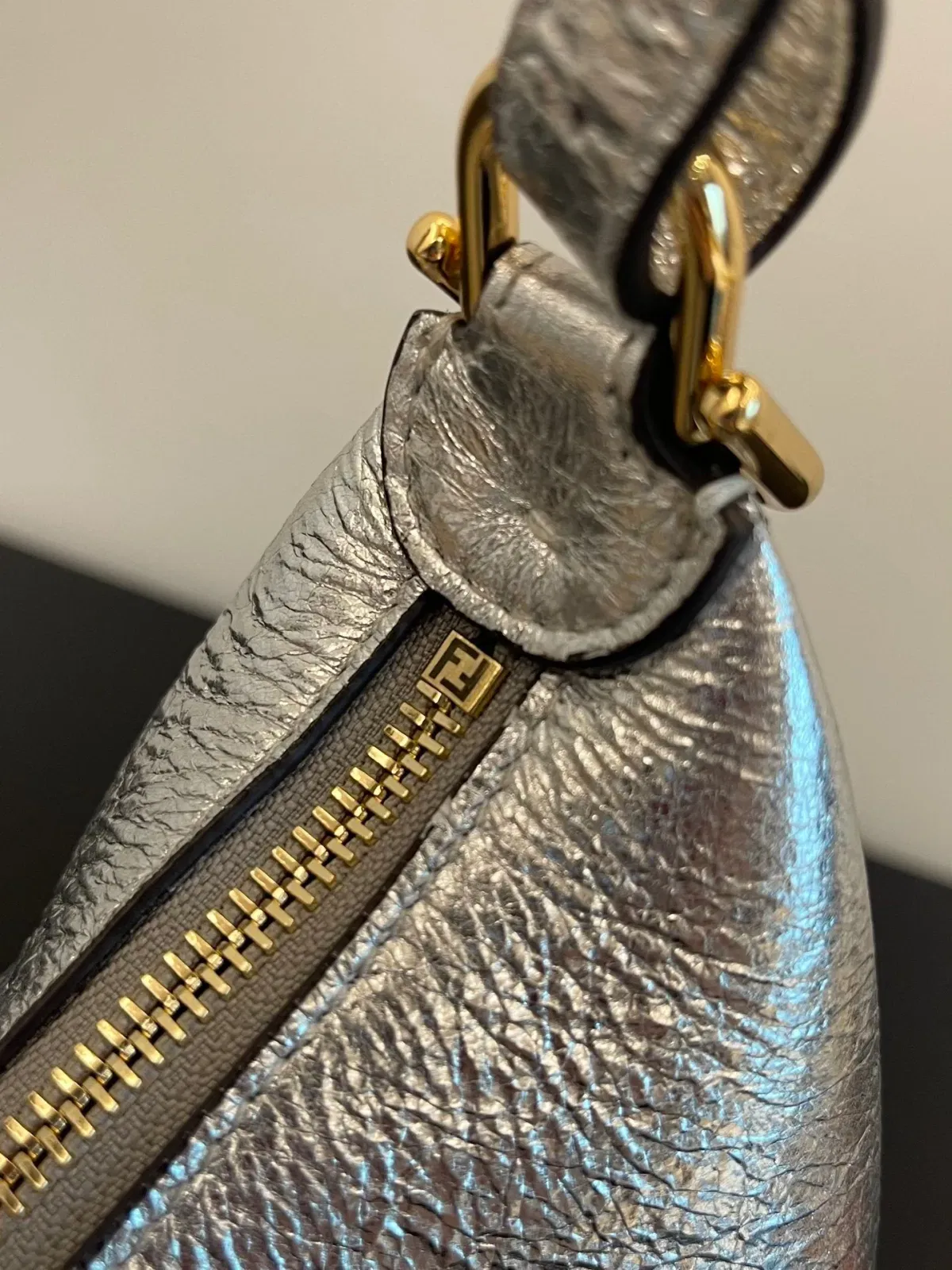 Luxury Bags - Best High-End Brands in One Place - AFFORDABLE LUXURY BAGS - 19116 — image 5