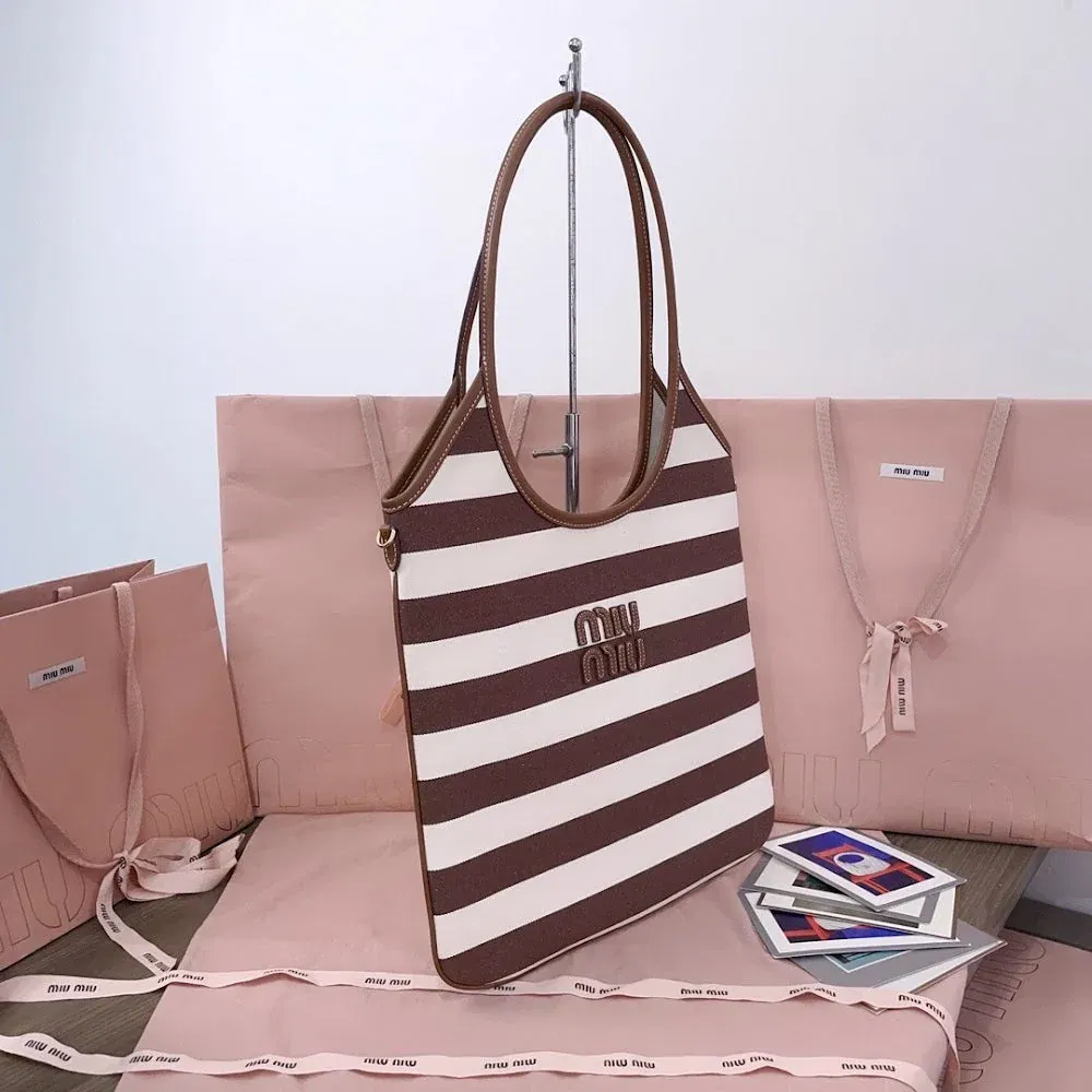 Luxury Bags Miun Miun Luxury Bag --122240 — image 2