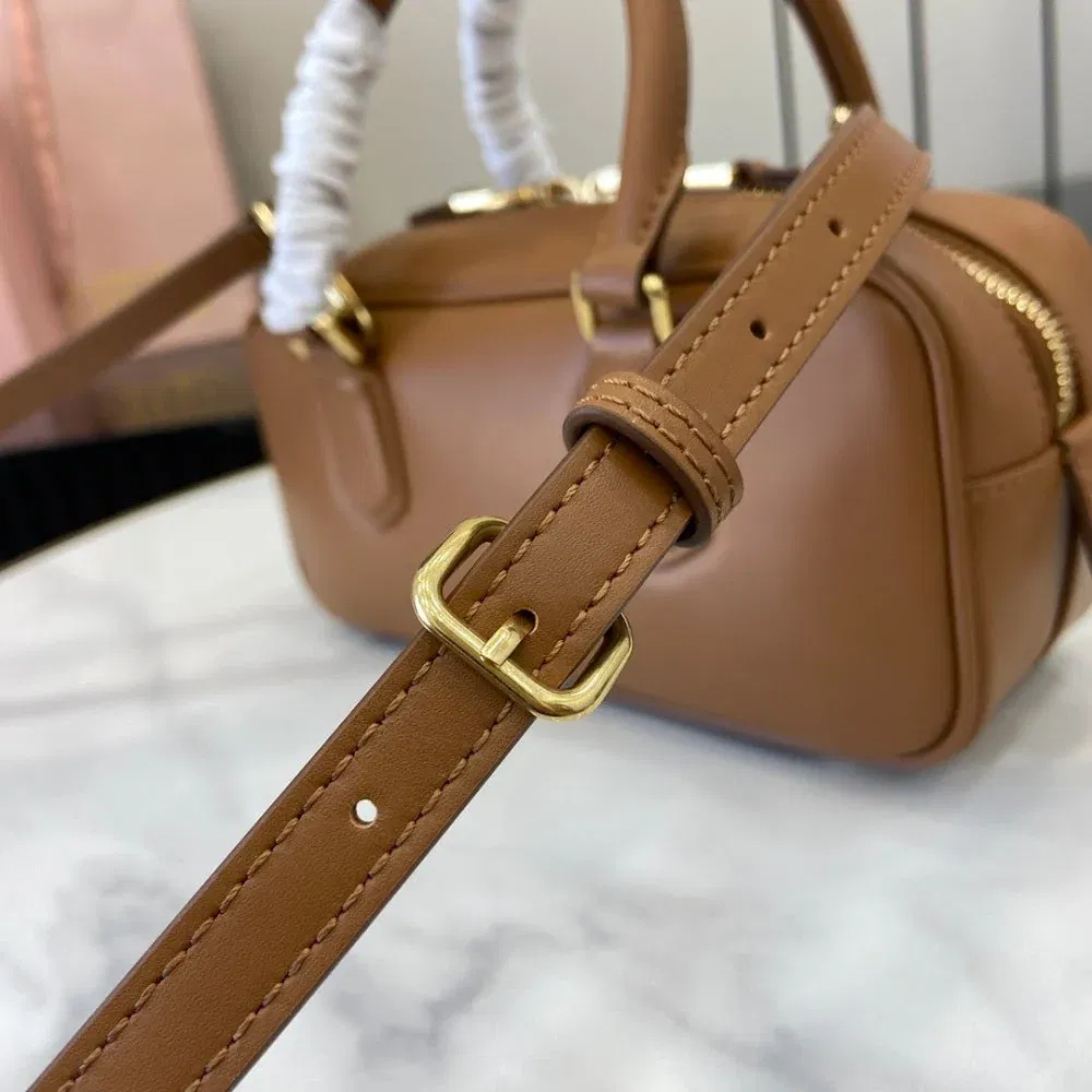 Luxury Bags Miun Miun Luxury Bag --122188 — image 2