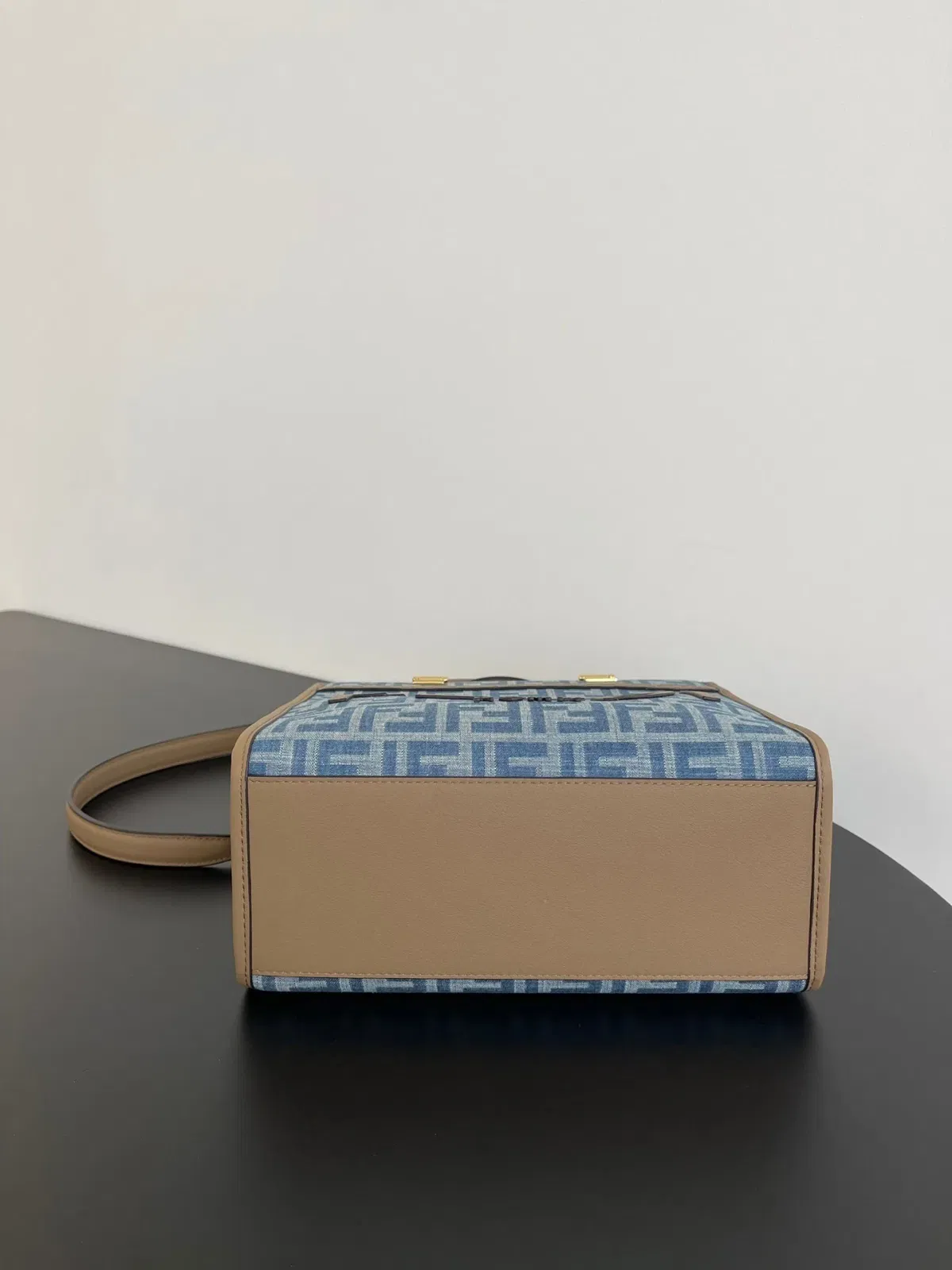 Luxury Bags - High-Quality Designer Products for You - AFFORDABLE LUXURY BAGS - 19138 — image 9