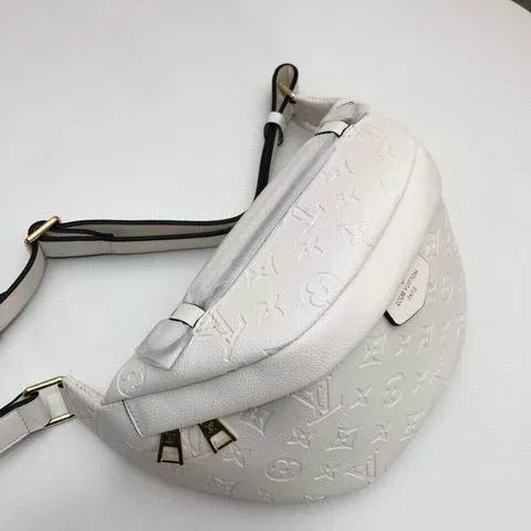 Luxury Bags Elite Carryalls — image 4