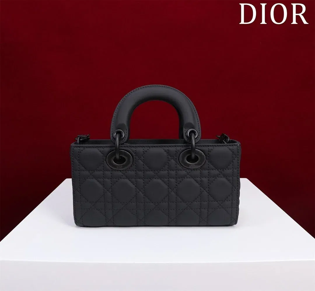 Luxury Bags - DESIGNER BAGS FOR WOMEN - AFFORDABLE LUXURY BAGS - 18987 — image 8