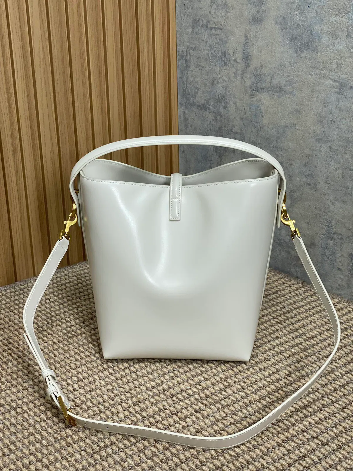 Luxury Bags - Premium Luxury Goods and Accessories - AFFORDABLE LUXURY BAGS - 15453 — image 3
