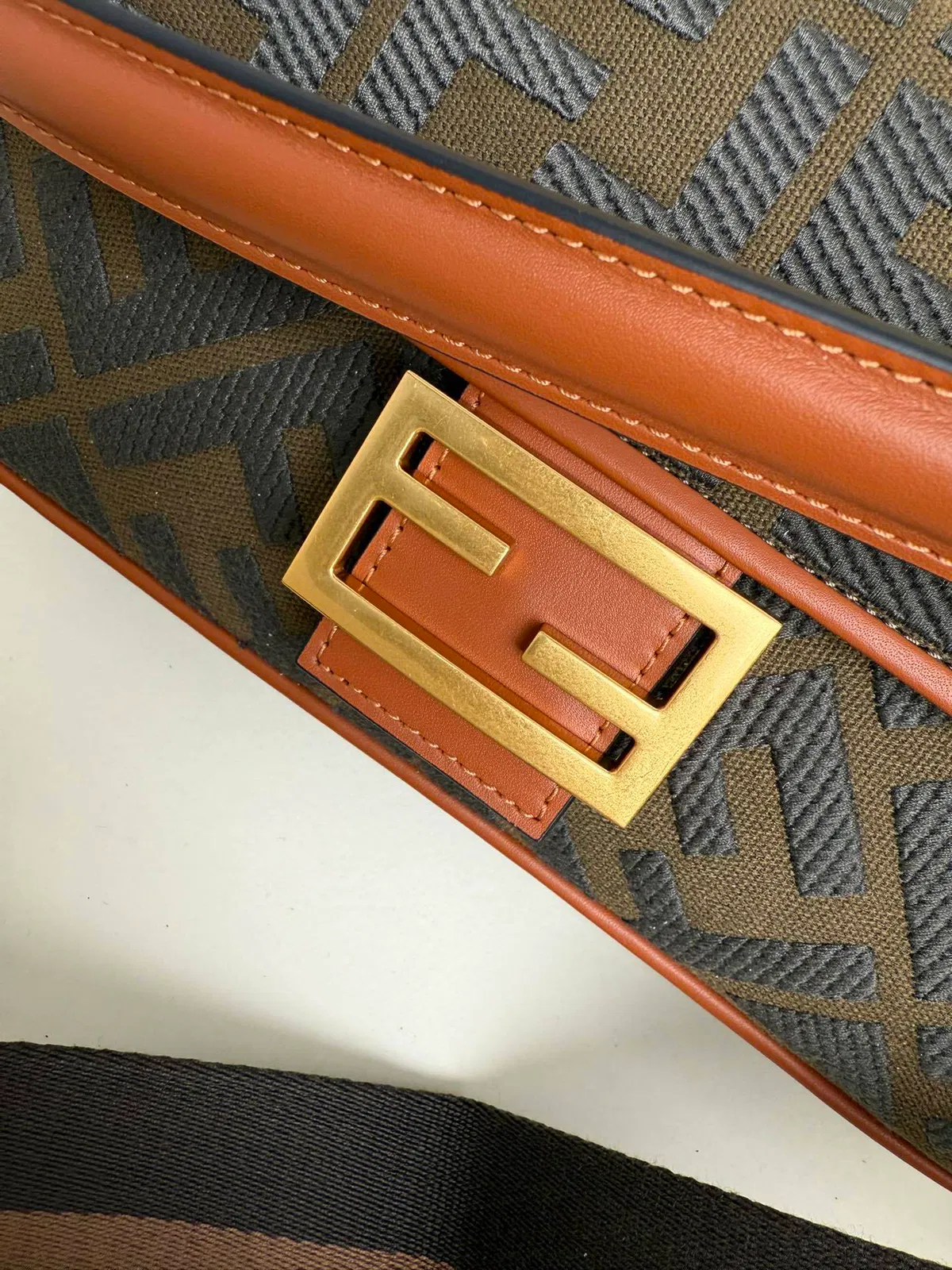 Luxury Bags - DESIGNER BAGS FOR WOMEN - AFFORDABLE LUXURY BAGS - 19095 — image 4