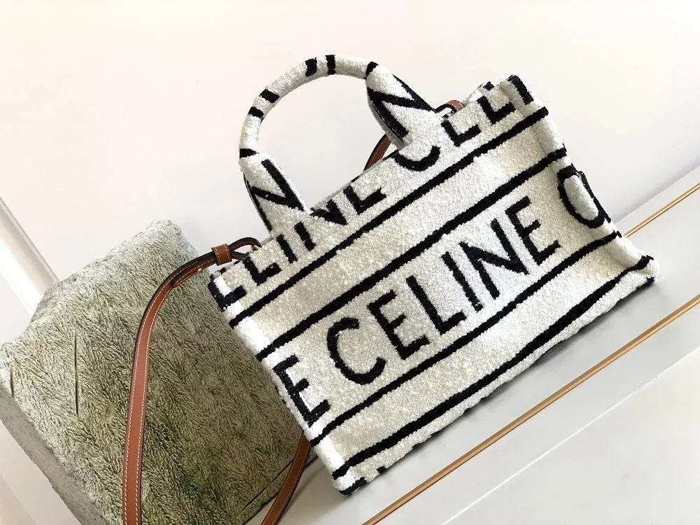 Luxury Bags Celine Luxury Bag --112131
