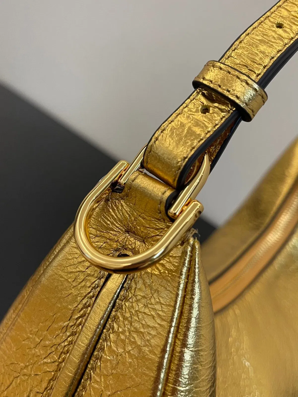 Luxury Bags - DESIGNER BAGS FOR WOMEN - AFFORDABLE LUXURY BAGS - 19115 — image 4