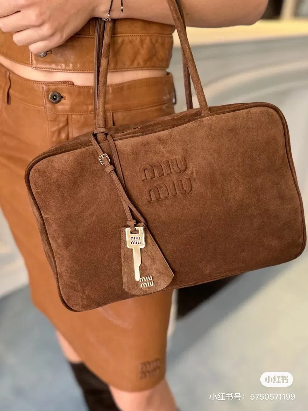 Luxury Bags Miun Miun Luxury Bag --122421 — image 5