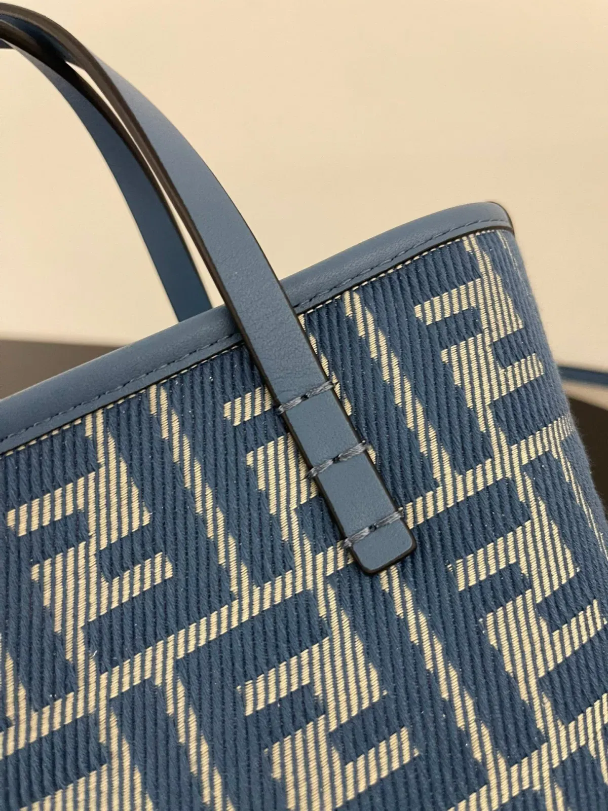 Luxury Bags - DESIGNER BAGS FOR WOMEN - AFFORDABLE LUXURY BAGS - 19135 — image 3