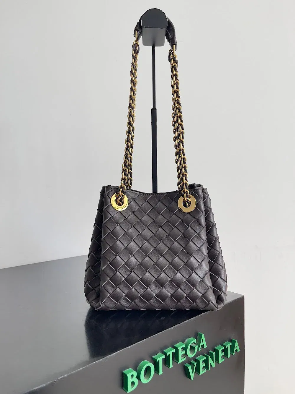 new-luxury-designer-bags-nm21132