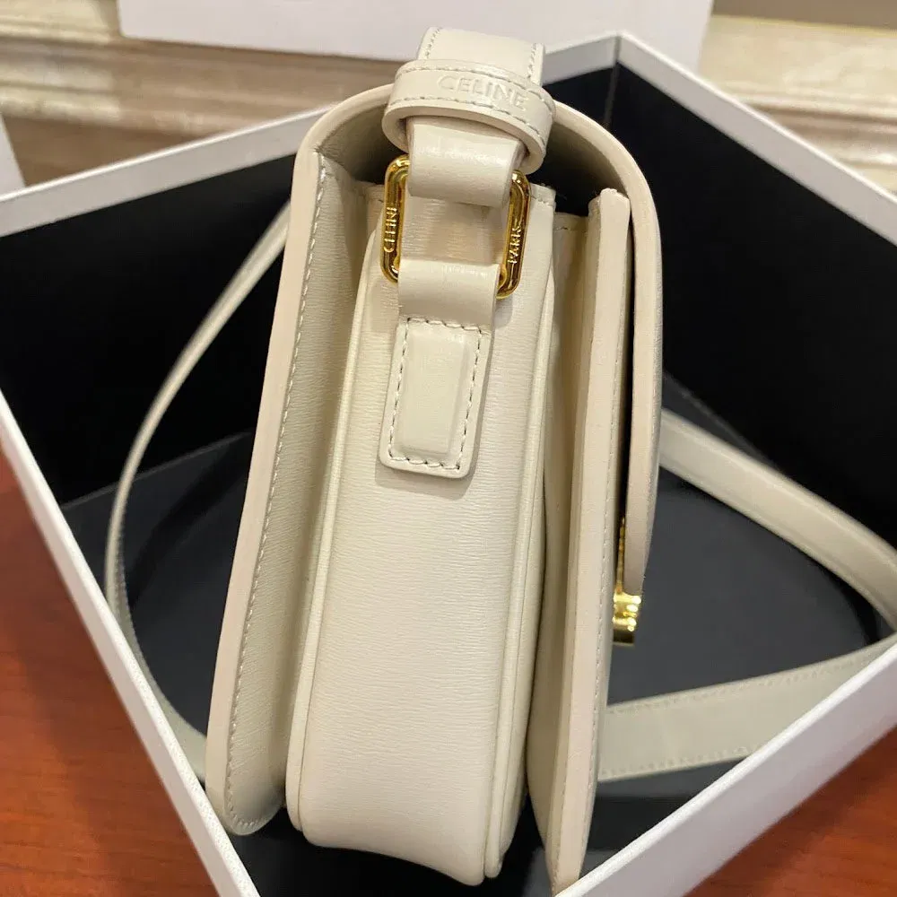 Luxury Bags Celine Luxury Bag --112028 — image 4