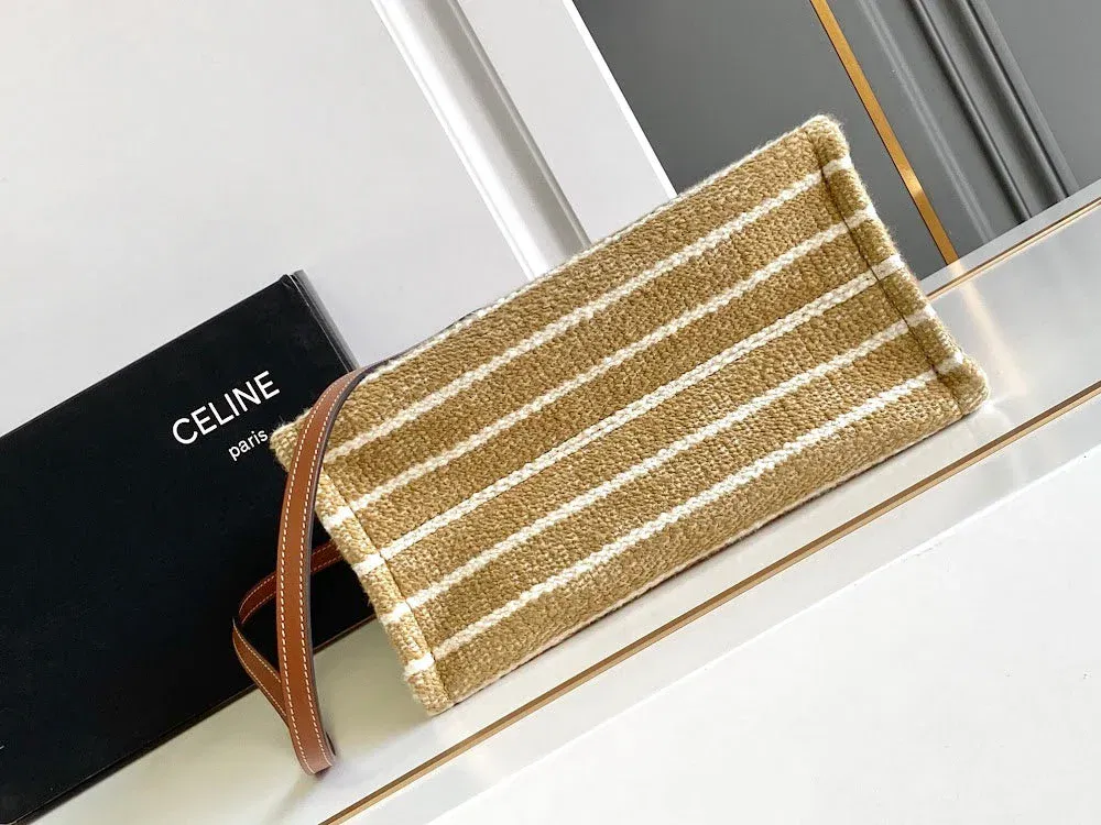 Luxury Bags Celine Luxury Bag --112128 — image 4
