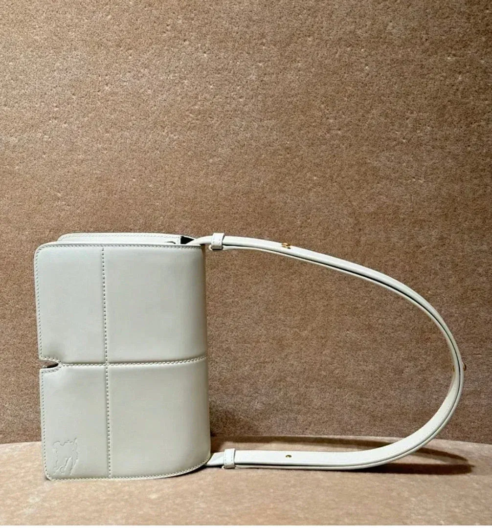 Luxury Bags - High-Quality Designer Products for You - AFFORDABLE LUXURY BAGS - 17122 — image 3