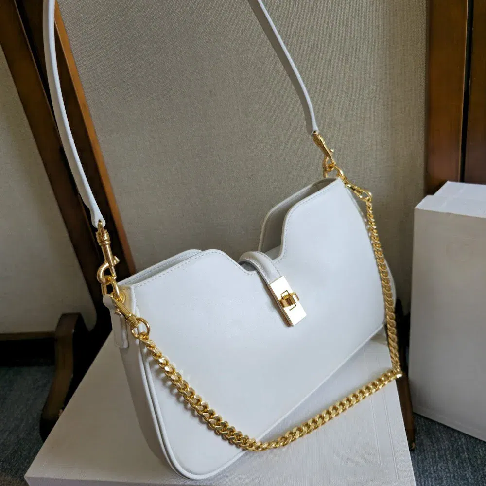 Luxury Bags Celine Luxury Bag --112205 — image 2