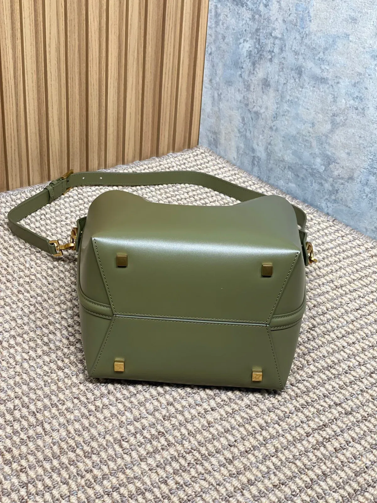 Luxury Bags - High-Quality Designer Products for You - AFFORDABLE LUXURY BAGS - 15450 — image 4