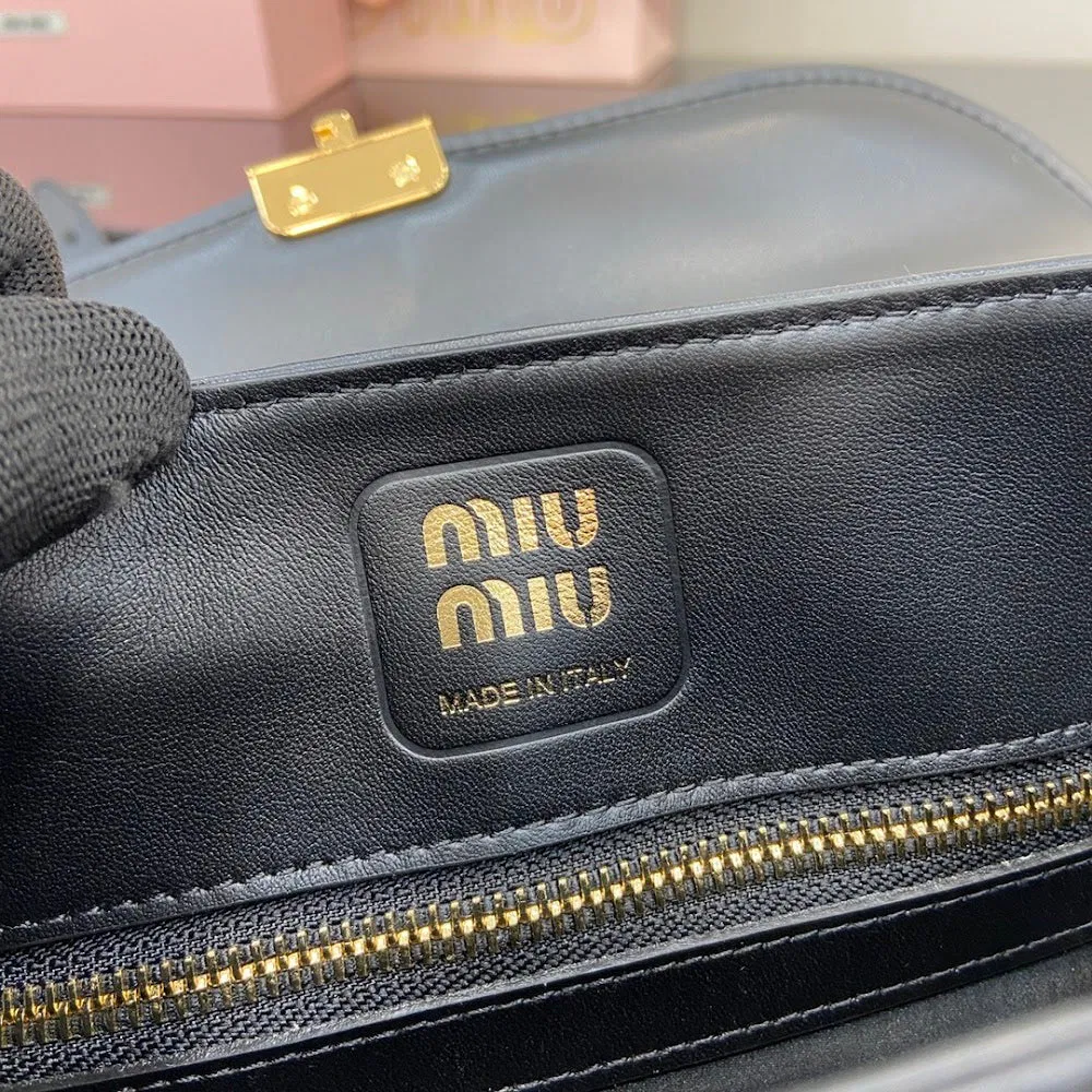 Luxury Bags Miun Miun Luxury Bag --122361 — image 8