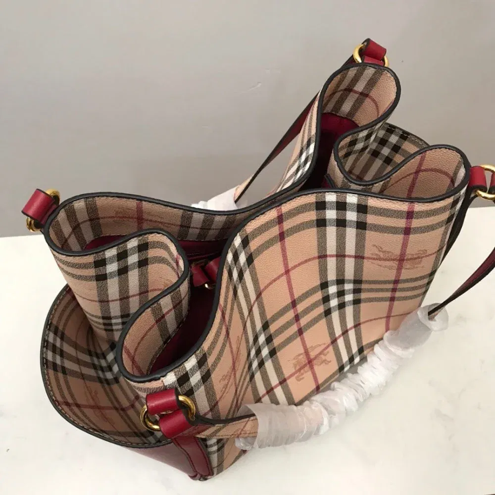 new-designer-premium-bags-nm21051 — image 5