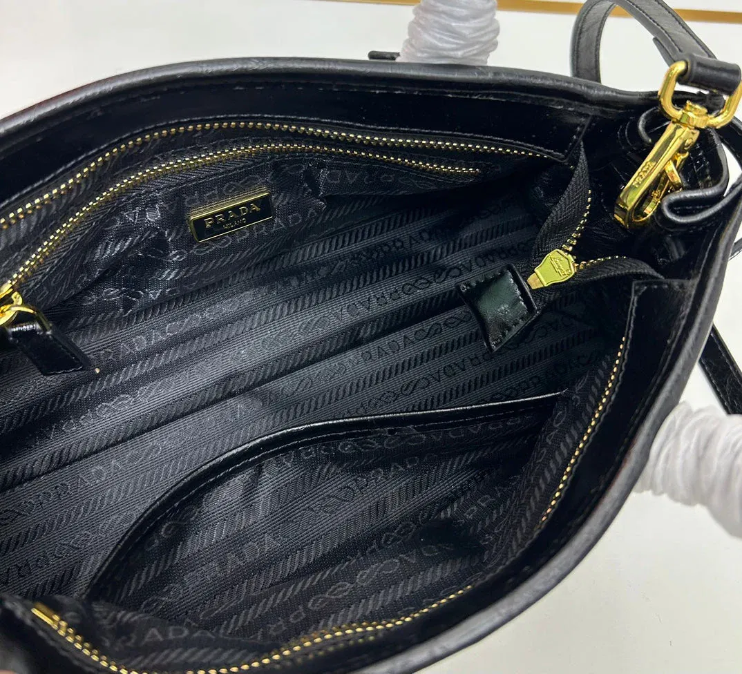 Luxury Bags Elite Carryalls — image 5