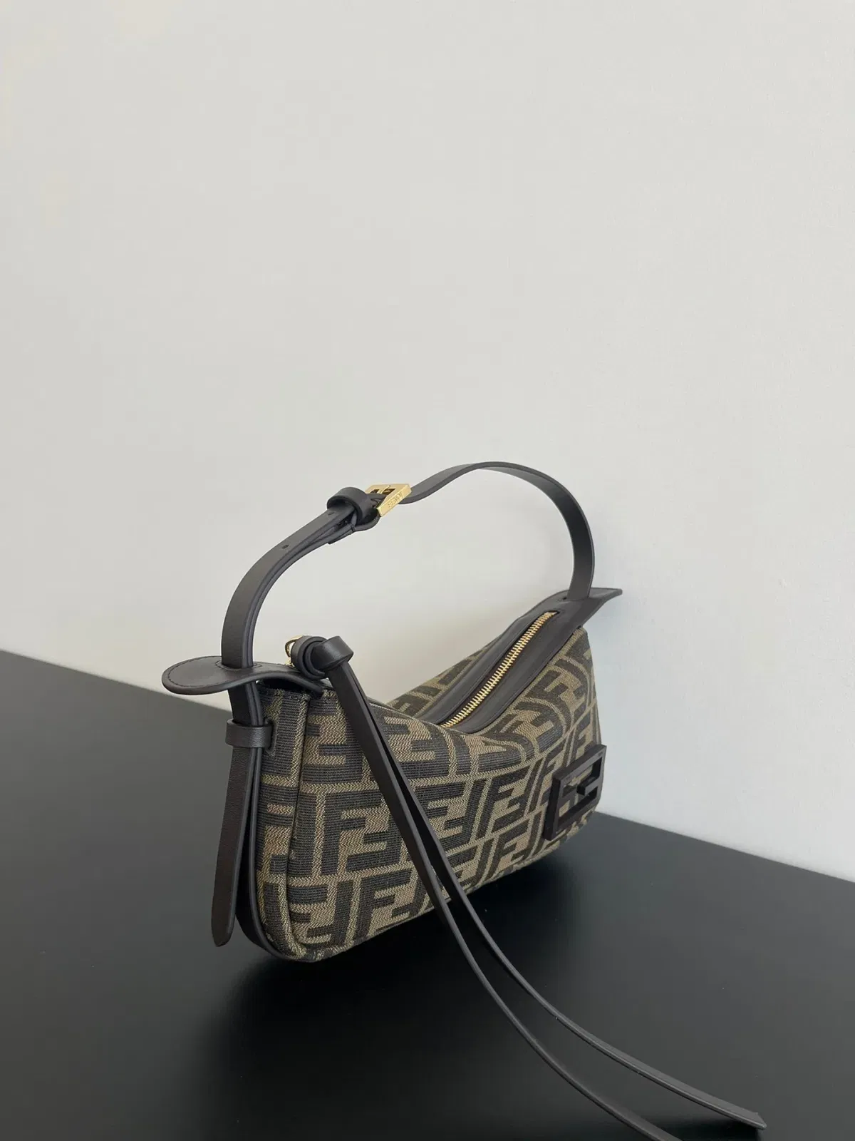 Luxury Bags - High-Quality Designer Products for You - AFFORDABLE LUXURY BAGS - 19126 — image 2