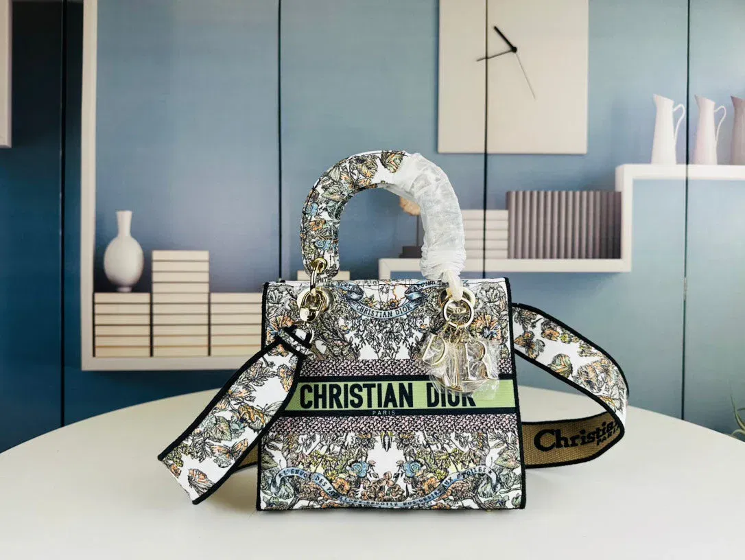 Luxury Bags Elite Carryalls