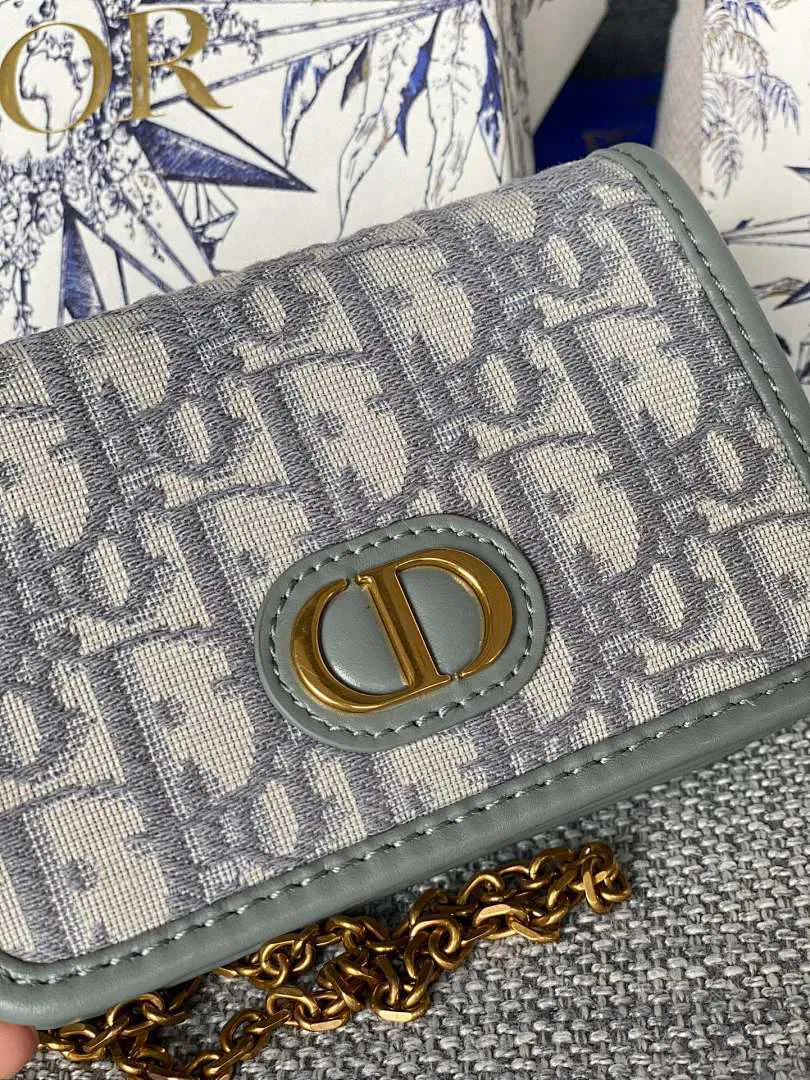 Luxury Bags - Premium Luxury Goods and Accessories - AFFORDABLE LUXURY BAGS - 18993 — image 5