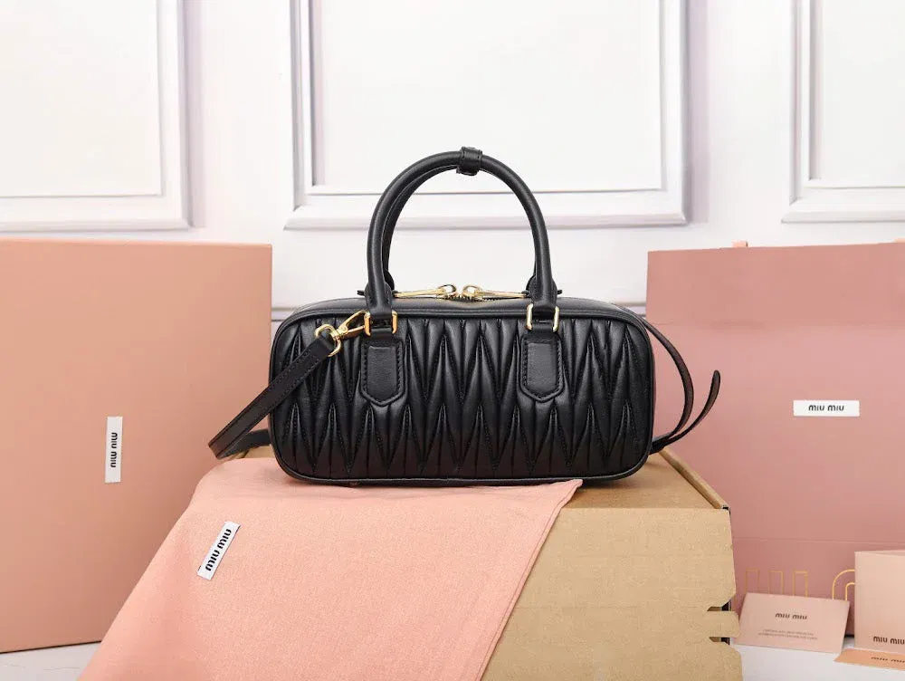 Luxury Bags Miun Miun Luxury Bag --122499 — image 4
