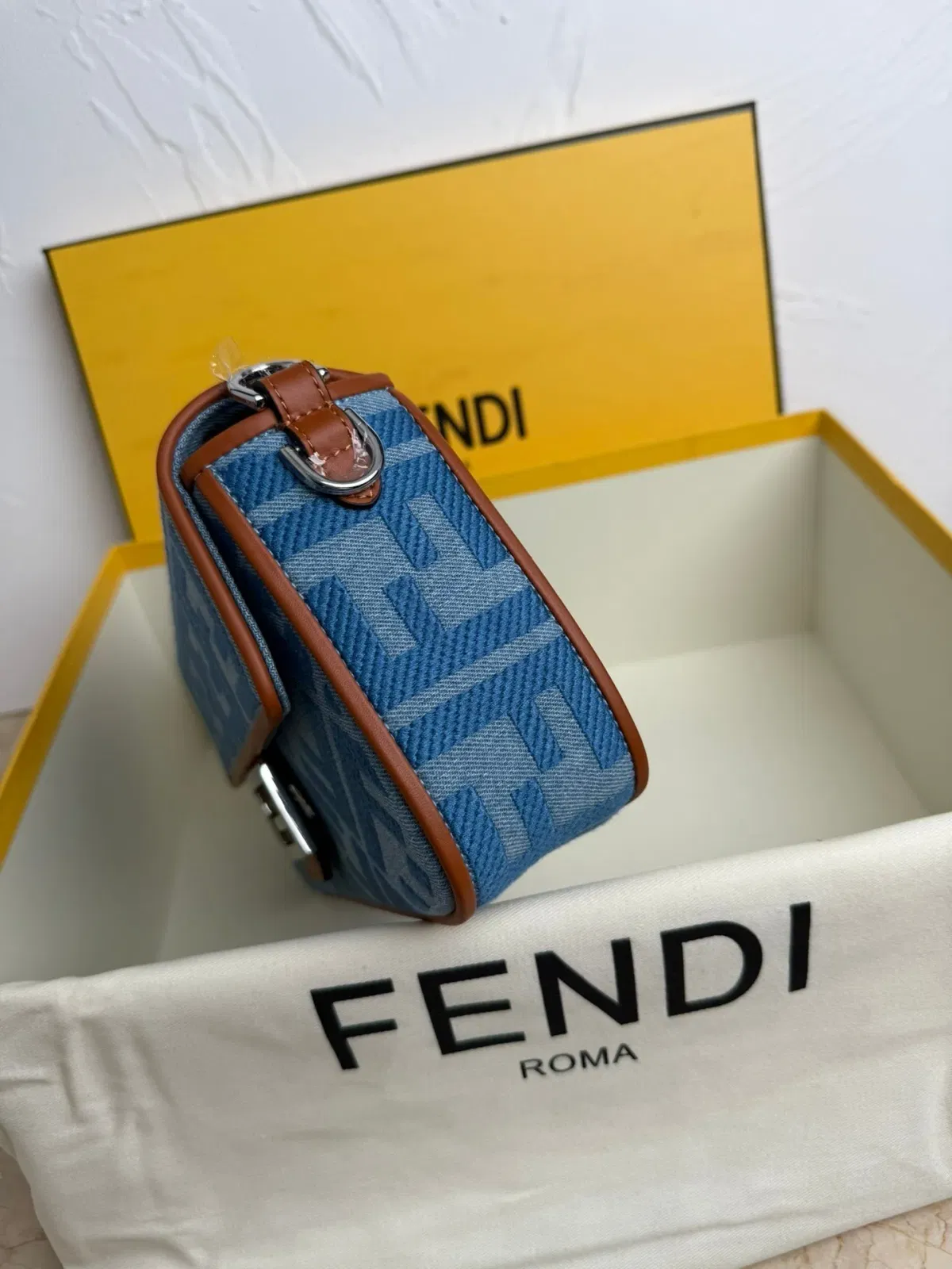 Luxury Bags - Premium Luxury Goods and Accessories - AFFORDABLE LUXURY BAGS - 19097 — image 3