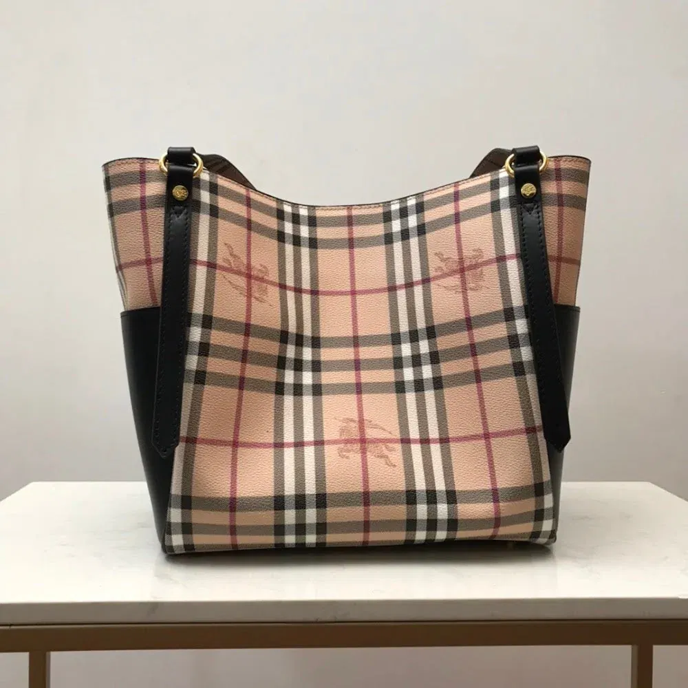 new-designer-premium-bags-nm21052