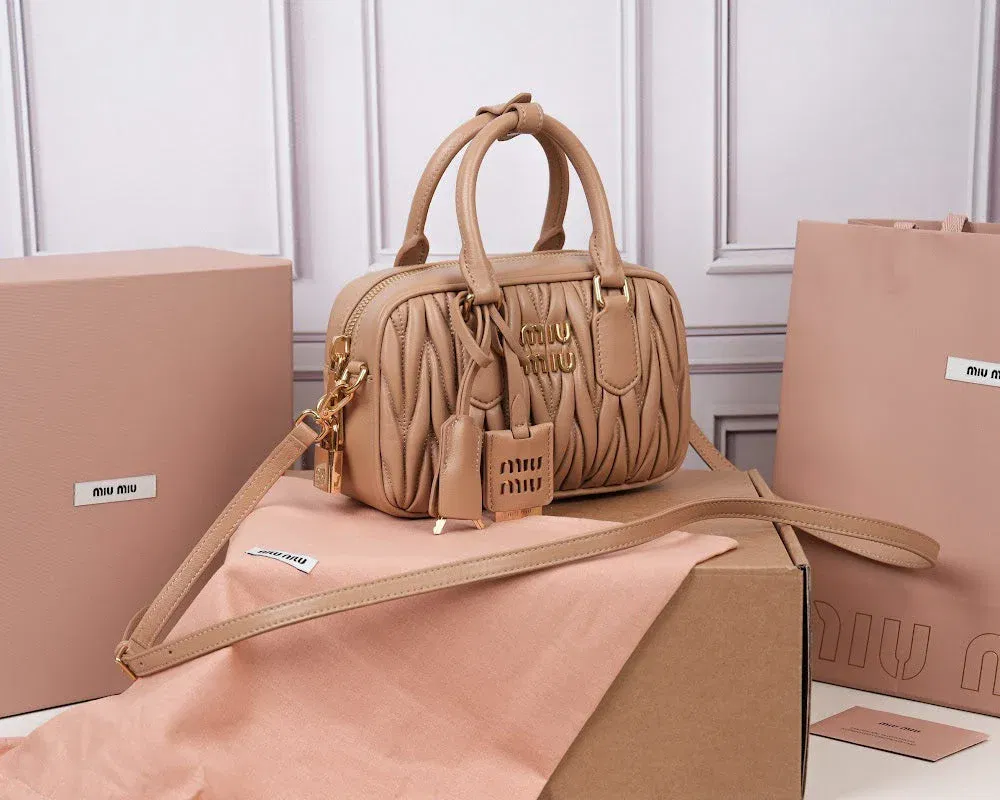 Luxury Bags Miun Miun Luxury Bag --122513 — image 2